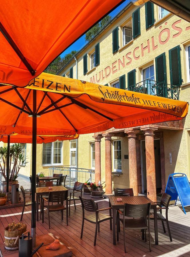 Das Muldenschloesschen - Gaestehaus & Restaurant Lunzenau Buitenkant foto